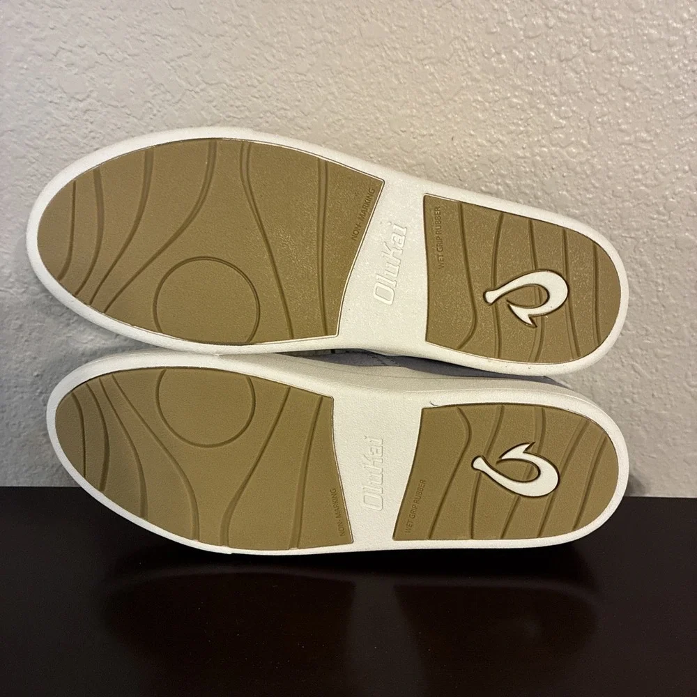 OLUKAI Kohu Women's Size 9 Everyday Casual Sneaker Shoes Mist Grey Brand New
